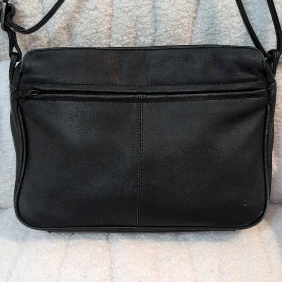 Derek Alexander Purse - Picture 4 of 6